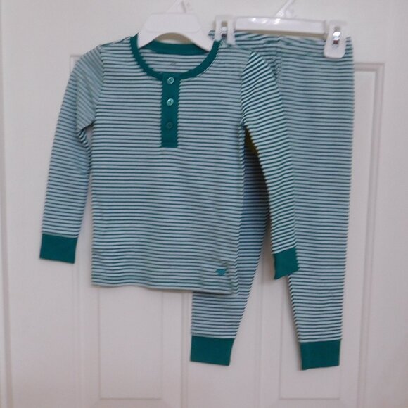 NWT Petite Plume 2pc Green Stripe Long Sleeve Pants Pajamas sz 2 2t - Picture 1 of 1